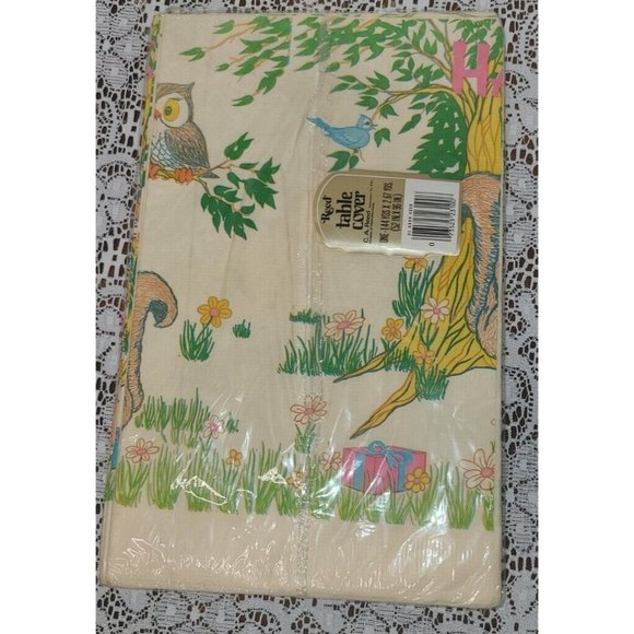 Vintage C.A. Reed Happy Birthday Forest Friends Paper Tablecloth  52 X 96 NOS - Picture 2 of 11
